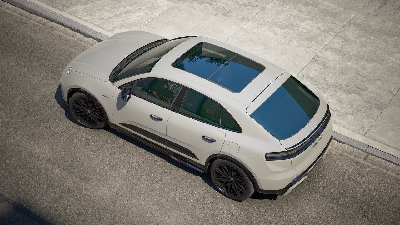 2027 Porsche Macan Macan GTS Electric