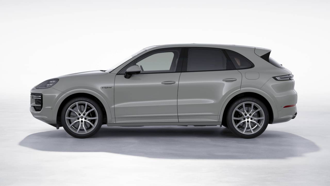 2026 Porsche Cayenne Turbo E-Hybrid