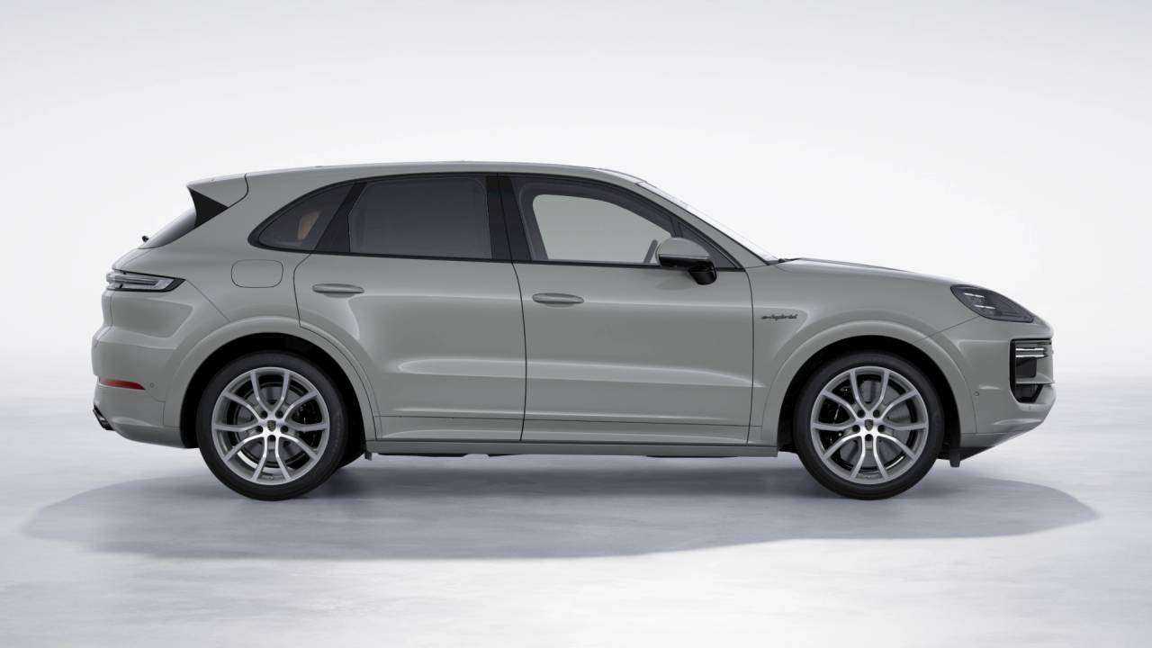 2026 Porsche Cayenne Turbo E-Hybrid