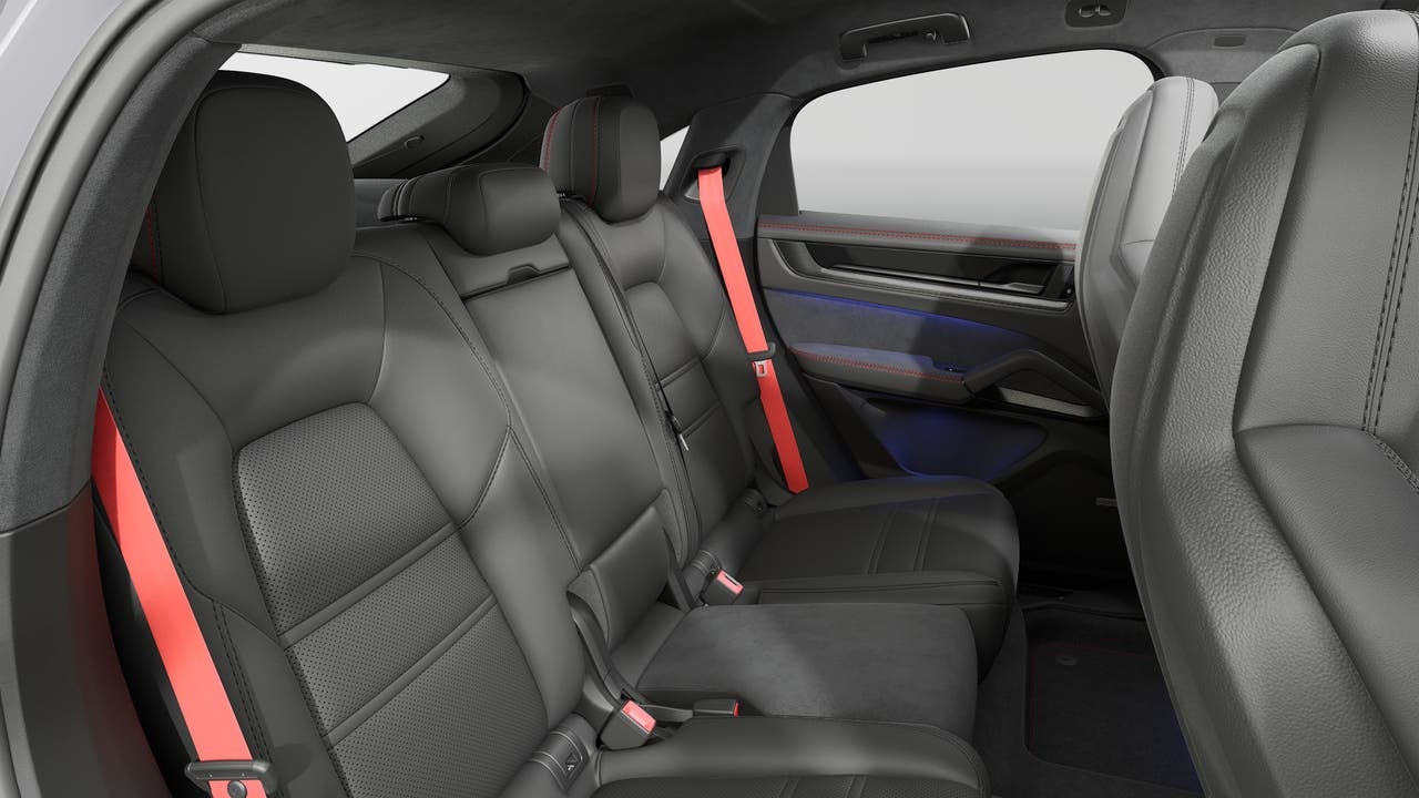 2026 Porsche Cayenne Cayenne GTS Coupe