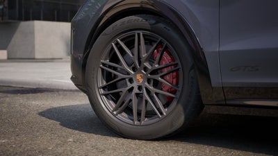 2027 Porsche Cayenne Cayenne GTS Coupe
