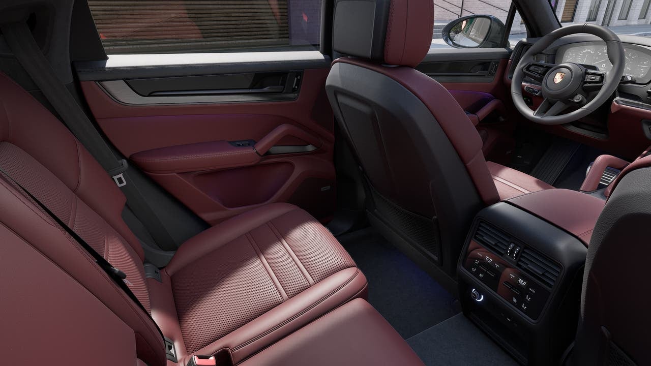 2027 Porsche Cayenne Cayenne GTS Coupe